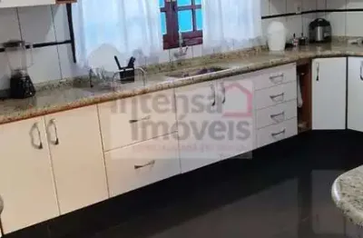 Sobrado para venda em esplanada independência de 255.00m² com 5 quartos, 1 suite e 2 garagens