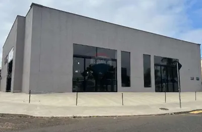 Sala comercial para alugar em bosque dos cedros de 486.00m² com 8 garagens