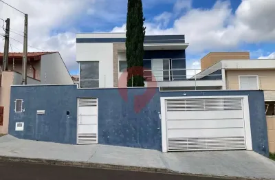 Sobrado para venda em jardim maria ilydia de 254.00m² com 3 quartos, 1 suite e 4 garagens