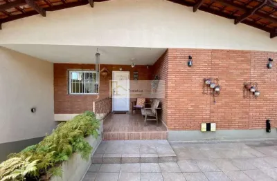 Prédio comercial para alugar em centro de 280.00m² com 3 quartos e 4 garagens