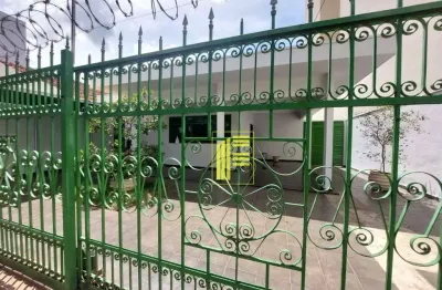 Casa para alugar em centro de 308.00m² com 5 quartos e 3 garagens