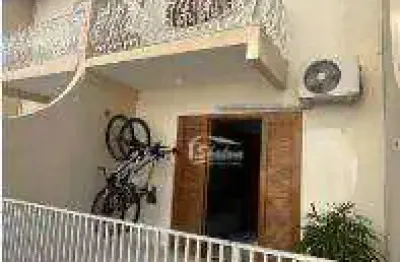 Sobrado para venda em martim de sá de 64.00m² com 2 quartos, 1 suite e 1 garagem