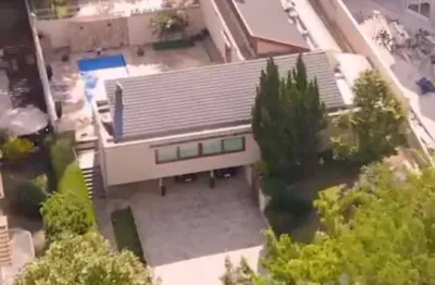 Casa para venda em tamboré 1 de 1400.00m² com 3 quartos, 3 suites e 6 garagens