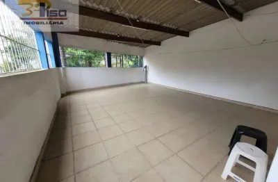 Casa para venda em conjunto residencial josé bonifácio de 240.00m² com 3 quartos e 2 garagens