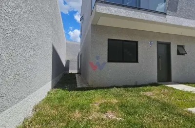 Sobrado para venda em boqueirão de 126.00m² com 3 quartos, 1 suite e 2 garagens