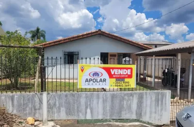 Casa com 2 quartos à venda na Rua Adrianópolis, 203, Guaraituba, Colombo