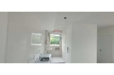 Apartamento para alugar em anil de 43.00m² com 2 quartos e 1 garagem