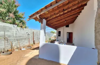 Casa para venda em área rural de mogi mirim de 207.00m² com 1 quarto, 1 suite e 2 garagens
