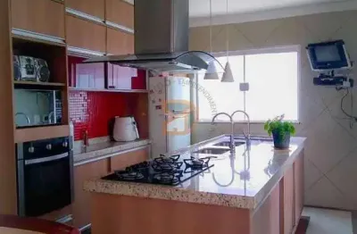 Sobrado para venda em parque residencial murayama de 237.00m² com 4 quartos, 1 suite e 6 garagens