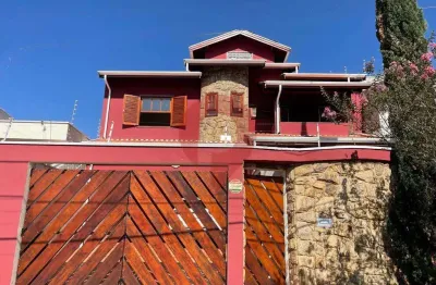 Sobrado para venda em jardim são carlos de 267.00m² com 4 quartos, 3 suites e 4 garagens