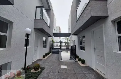 Casa de condomínio para venda em centro de 60.00m² com 2 quartos, 2 suites e 1 garagem