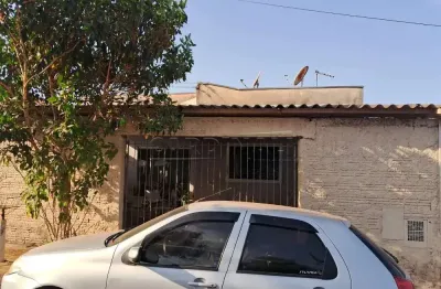 Casa para venda em parque residencial vale do sol de 245.00m² com 2 quartos e 2 garagens