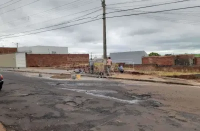 Terreno à venda na Rua Mahiba Barcha, 847207, Jardim Universal, Araraquara
