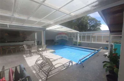 Casa de condomínio para alugar em transurb de 355.00m² com 3 quartos, 3 suites e 4 garagens