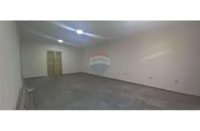 Casa comercial para alugar na Avenida Brasil, 1707, Jardim Amanda II, Hortolândia