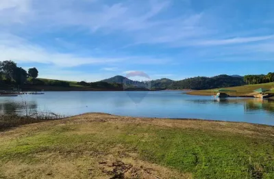 Terreno em condomínio fechado à venda na Estrada Municipal José Vaccari, Serrinha, Bragança Paulista