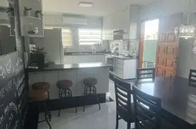 Sobrado para venda em vila constança de 218.00m² com 3 quartos, 1 suite e 3 garagens