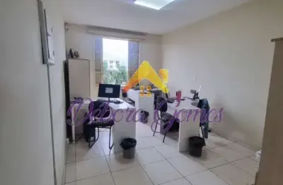 Sala comercial para alugar na Praça Barão do Rio Branco, 94, Centro, São Vicente