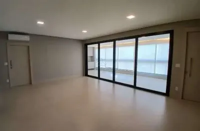 Apartamento para venda em centro de 206.00m² com 3 quartos, 3 suites e 3 garagens