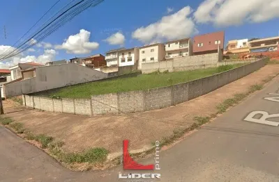 Terreno à venda no Jardim Primavera, Bragança Paulista 