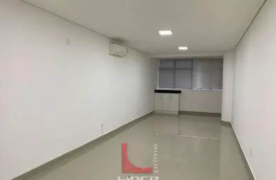 Sala comercial para alugar em euroville office premium de 36.00m² com 1 garagem