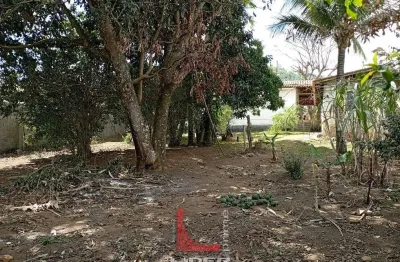 Chácara para venda em agudo dos frias de 171.00m² com 4 quartos, 2 suites e 5 garagens