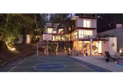 Casa para venda em arujázinho i, ii e iii de 1500.00m² com 3 quartos, 3 suites e 6 garagens