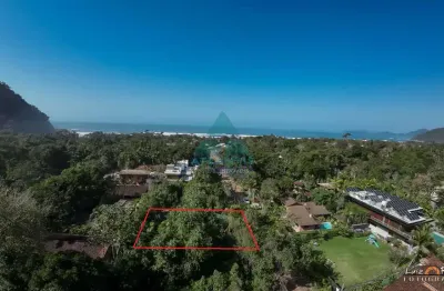 Terreno à venda na Praia do Itamambuca, Ubatuba 