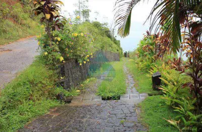 Terreno à venda na Praia da Almada, Ubatuba 