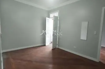 Sobrado para venda em vila mathias de 176.00m² com 3 quartos, 2 suites e 2 garagens