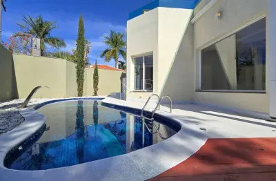 Casa de condomínio para alugar em jardim das samambaias de 434.00m² com 4 quartos, 2 suites e 4 garagens