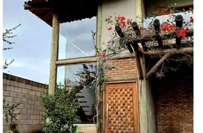 Casa para venda em jardim das angélicas de 173.92m² com 2 quartos, 1 suite e 4 garagens