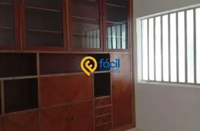 Casa para alugar em centro de 300.00m² com 3 quartos e 2 garagens