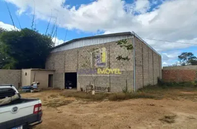 Galpão / depósito / armazém para alugar em distrito industrial de 300.00m²