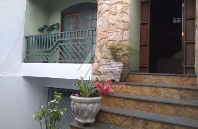 Sobrado para venda em jardim guapituba de 180.00m² com 3 quartos, 1 suite e 6 garagens