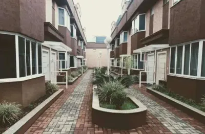 Sobrado para venda em parque renato maia de 226.00m² com 3 quartos, 1 suite e 3 garagens