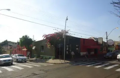 Casa comercial à venda na Avenida Teixeira de Barros, 961, Vila Prado, São Carlos