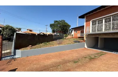 Casa para alugar em jardim santa rosa de 166.00m² com 3 quartos e 5 garagens
