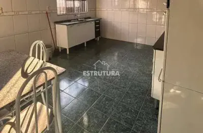 Casa para alugar em residencial das flores de 150.00m² com 2 quartos e 1 garagem