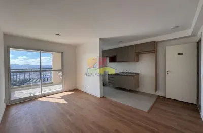 Apartamento para alugar em casa branca de 70.00m² com 2 quartos, 1 suite e 1 garagem