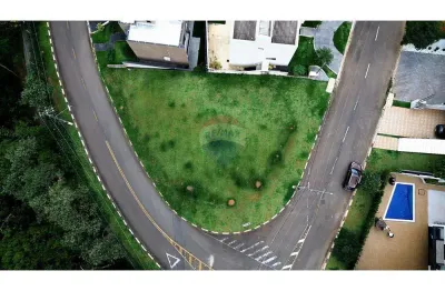 Terreno à venda na Rua Pavão, 493, Suru, Santana de Parnaíba