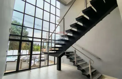 Sala comercial para venda em centro de 194.00m² com 1 garagem