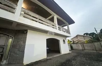 Sobrado para venda em centro de 350.00m² com 3 quartos, 1 suite e 2 garagens