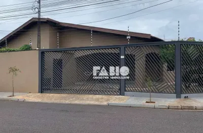 Casa para venda em jardim municipal de 250.00m² com 3 quartos, 1 suite e 3 garagens