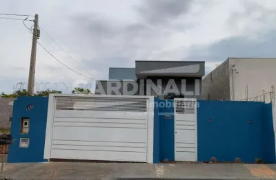 Casa para venda em residencial santa luzia de 100.00m² com 1 quarto, 1 suite e 2 garagens