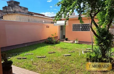 Casa para venda em centro de 119.00m² com 3 quartos, 1 suite e 1 garagem