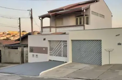 Casa para venda em vila aeroporto de 180.00m² com 4 quartos e 3 garagens