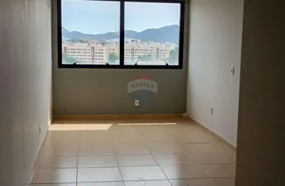 Sala comercial para alugar em taquara de 20.00m² com 1 quarto e 1 garagem
