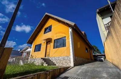 Sobrado para venda em tingui de 191.00m² com 4 quartos, 1 suite e 4 garagens