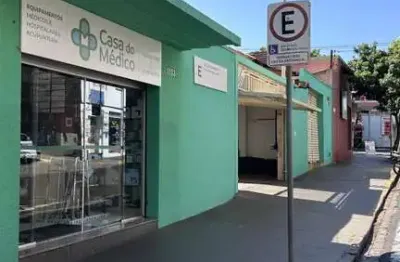 Casa para venda em centro de 330.00m² com 4 quartos e 8 garagens